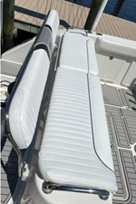 2015 Century 3200 Center Console 55 56