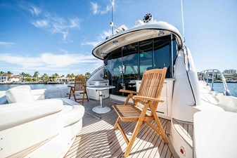 RECON ROYALE 14 Stbd cockpit