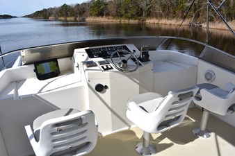 2001 Motor Yacht Sports Cat 44 29 