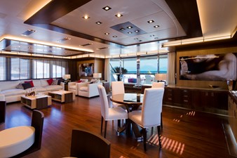 ARMADA 30 Sky Lounge