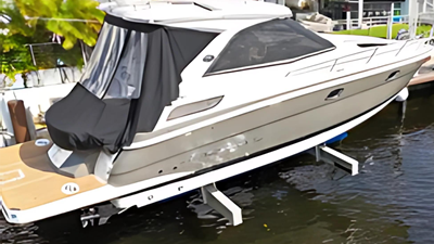 2017 Regal 35ft Sport Coupe 2 2017 Regal 35ft Sport Coupe (2)