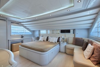 CAMARIK 22 ferretti112-025