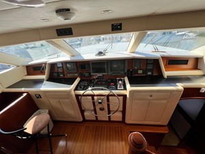2001 Broward Raised Pilothouse MY 38 