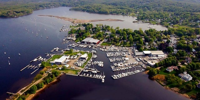 Brewers-Dauntless-Shipyard Brewers Dauntless Marina