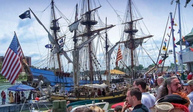 Hampton-Blackbeard-Festival-700x406