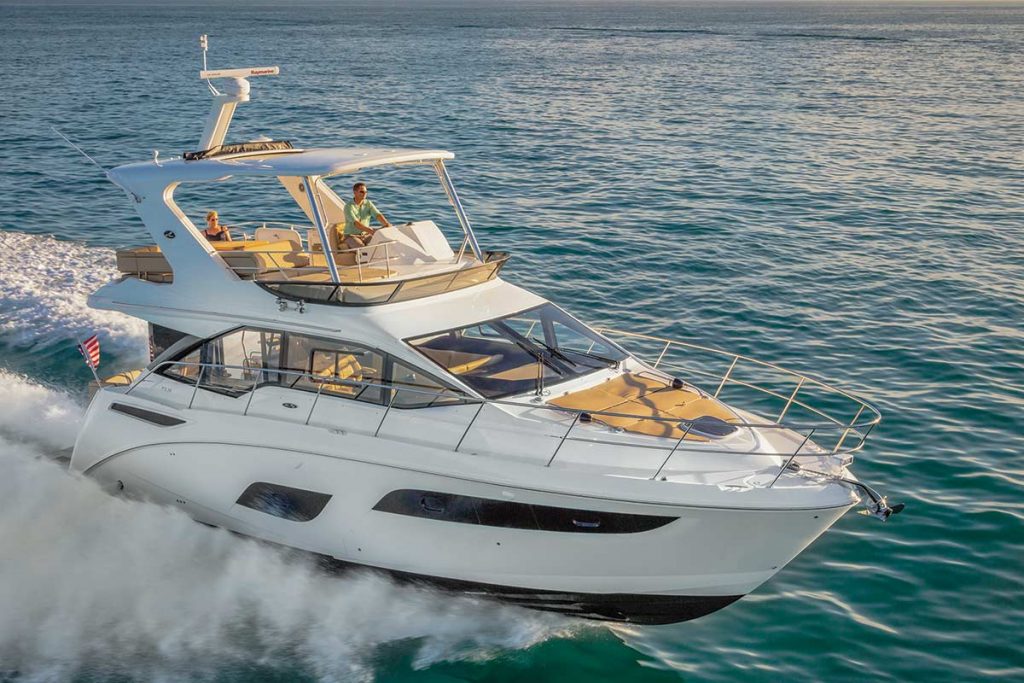 Sea Ray Fly 460 and L550 Fly - Southern Boating