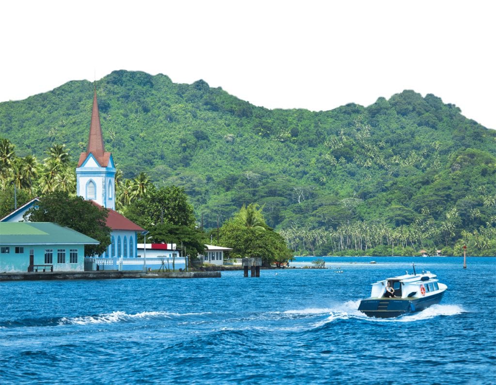 Chartering in Tahiti