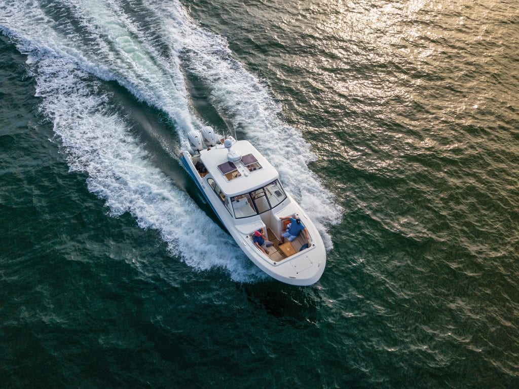 an image of the Southport 33 DC from Southern Boating