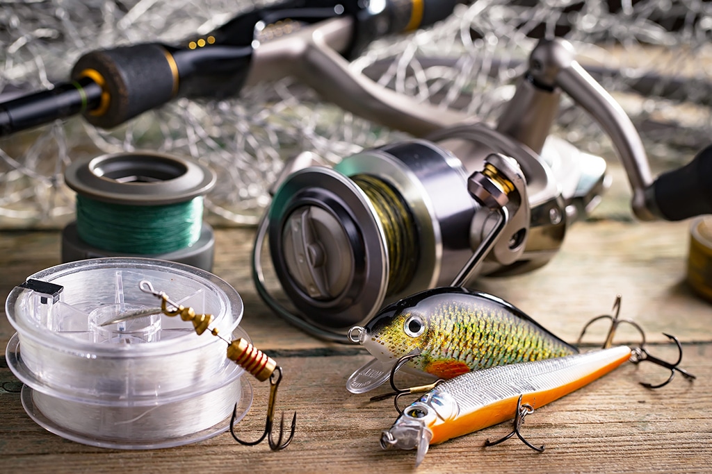 Basic fishing gear you should keep on board - Southern Boating