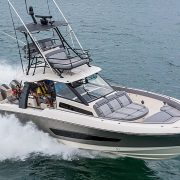 TESTED: Boston Whaler 420 Outrage