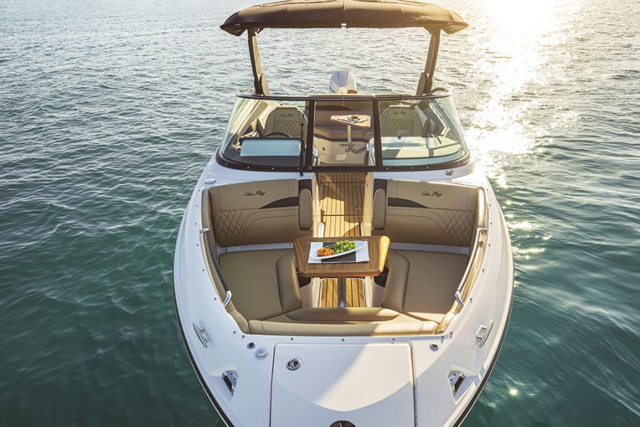 Sea Ray SLX 260 - Southern Boating