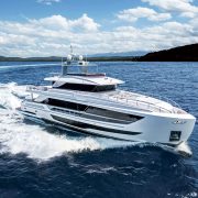 Horizon Yachts FD110 – 2022 FLIBS Preview
