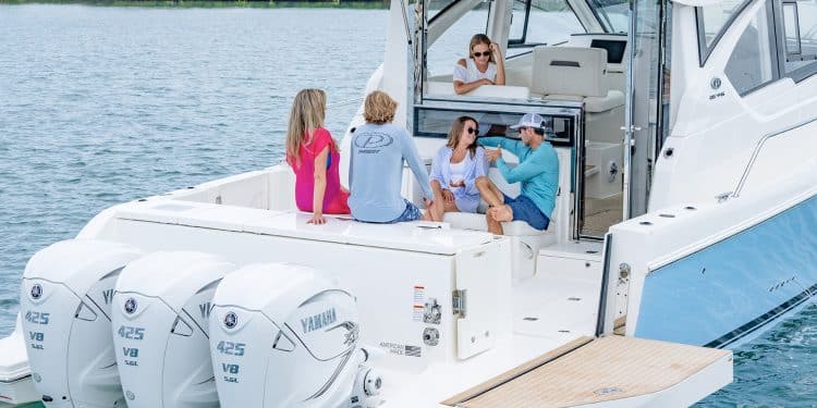 The Pursuit Offshore Series: Experience A Boater’s Thrilling Dream