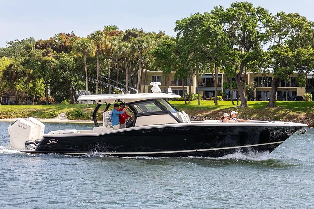 Scout 377 LXF - Southern Boating