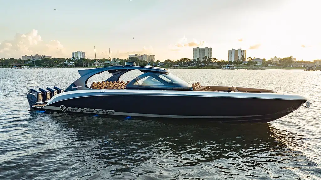 A side profile of the Mystic Powerboats M5200