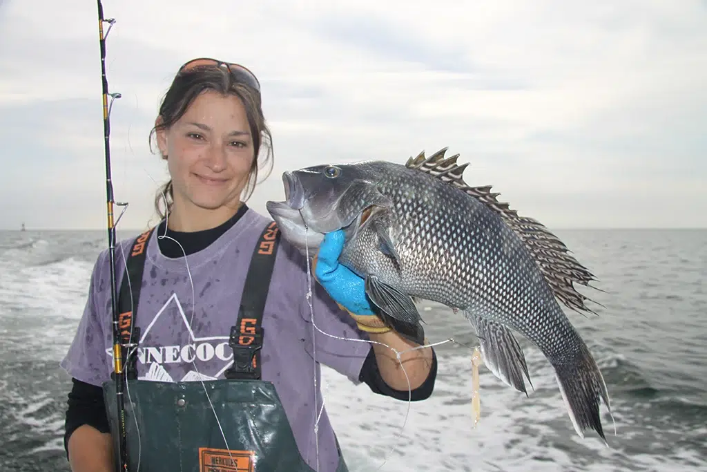 Female Anglers Rise Up: A New Trend in American Fishing
