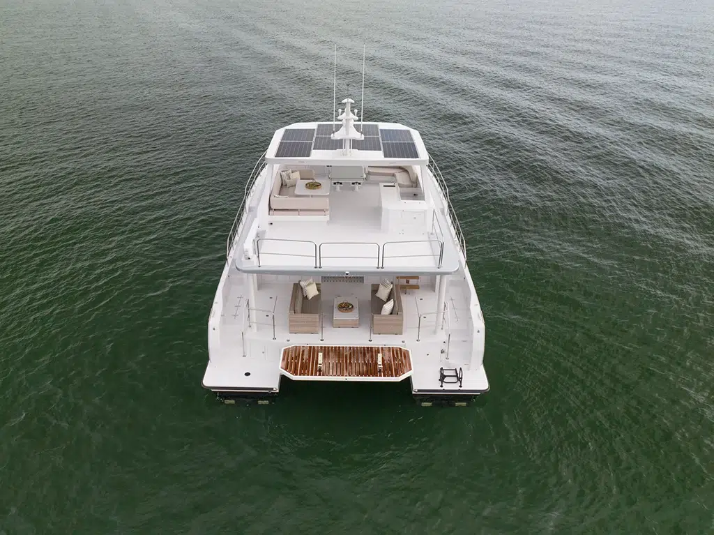 Drone shot of the Two Oceans 555 stern