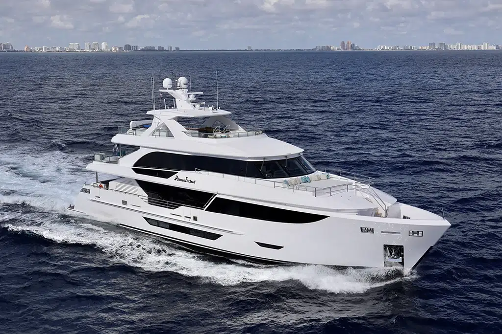 Hargrave 116 Romeo Foxtrot: A Jaw-Dropping Luxury Yacht Review