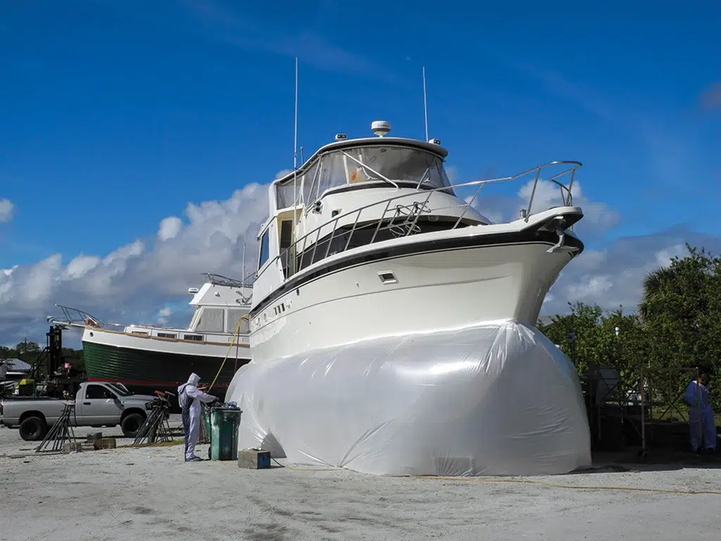 Tenting a boat before blasting the bottom