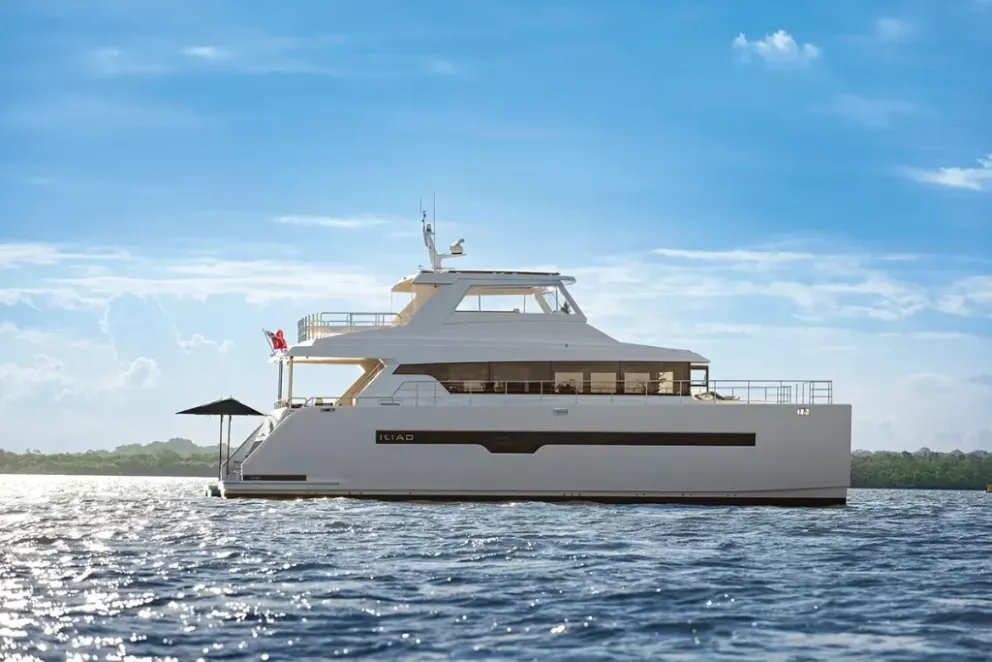 Long-Range Cruisers Buyer's Guide: Luxurious Vessels For Comfort And Style  - Southern Boating