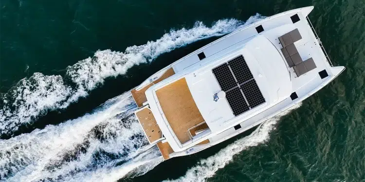 Iliad 53 Review - Flybridge Edition