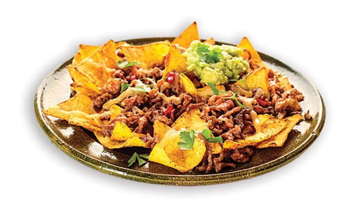Easy Boat-Friendly Nacho Recipes For Fun on the Water