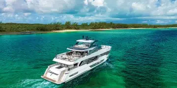 A yacht charter cruising the Bahamas islands