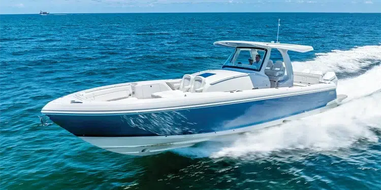 Intrepid Powerboats 41 Panacea running photo