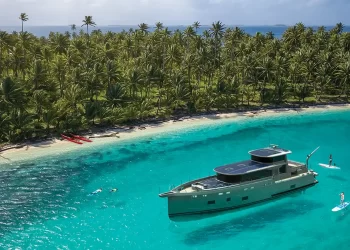 Long-range cruiser yachts, Arksen