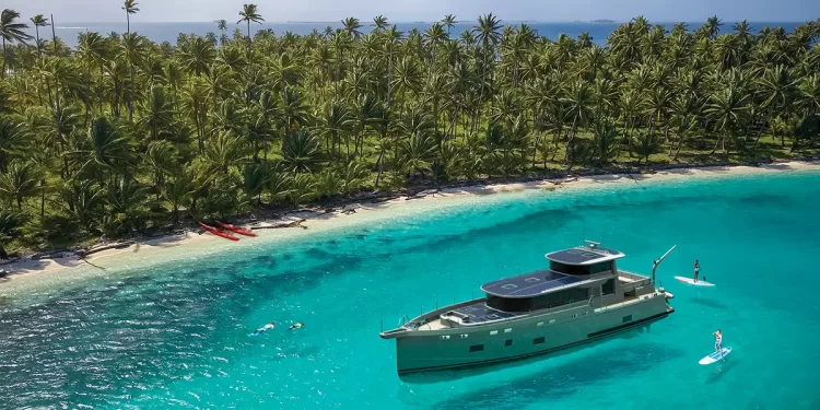 Long-range cruiser yachts, Arksen