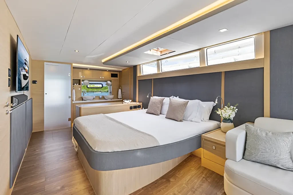 Aquila 50 power catamaran explorer yacht's full beam master