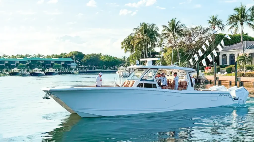 Caymas Boats