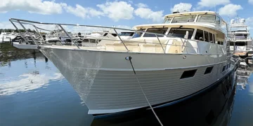 Marlow Yachts Ocean Reef Rendezvous attendee's yacht tied up at a dock