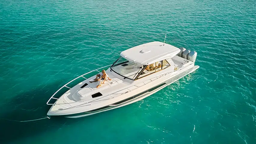 Intrepid 50 Evolution Boat