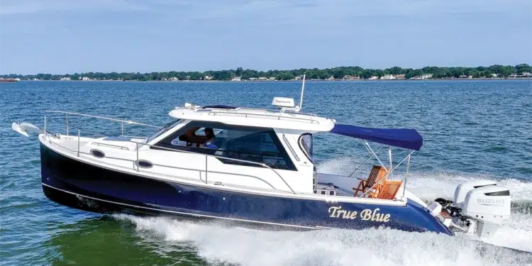 True North 34 (2022) boat cruising across water