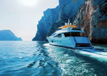 Yacht Your Way: The Definitive Guide to Planning a Luxury Yacht Charter