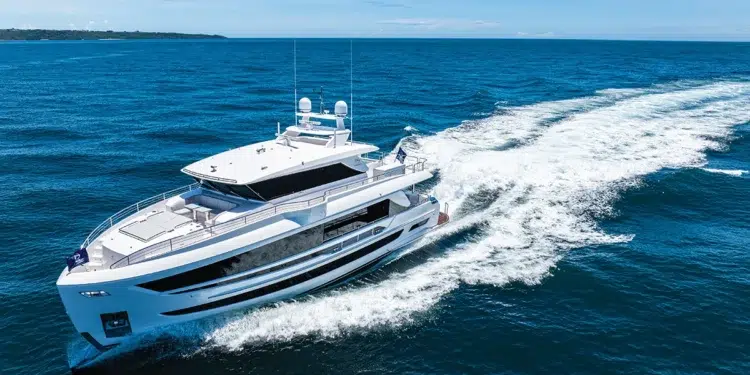 Horizon FD80 Review: 80-Foot Luxury Meets Long-Range Comfort