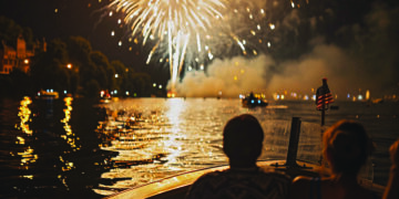 July 4th Boating Safety: How to Watch Fireworks From Your Boat