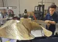 Propeller mounted on a dynamic balancing machine