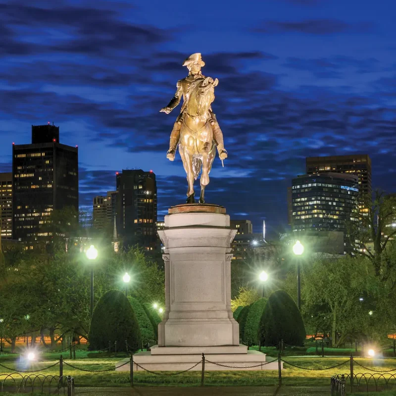 Equestrian statue of George Washington in Boston Public Garden